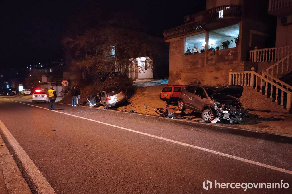 Mazoljice sudar Golf i Renault