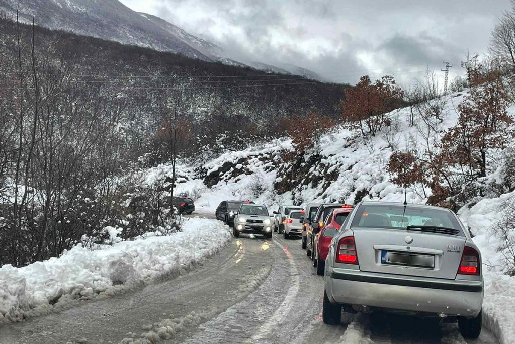 Goranci snijeg gužva