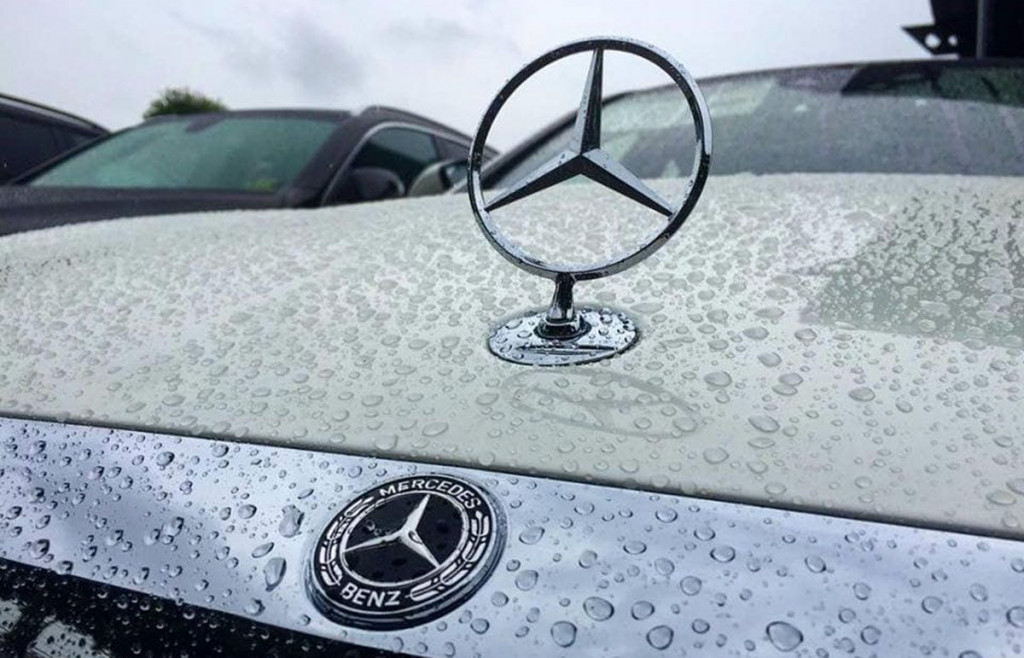 Mercedes benz znak