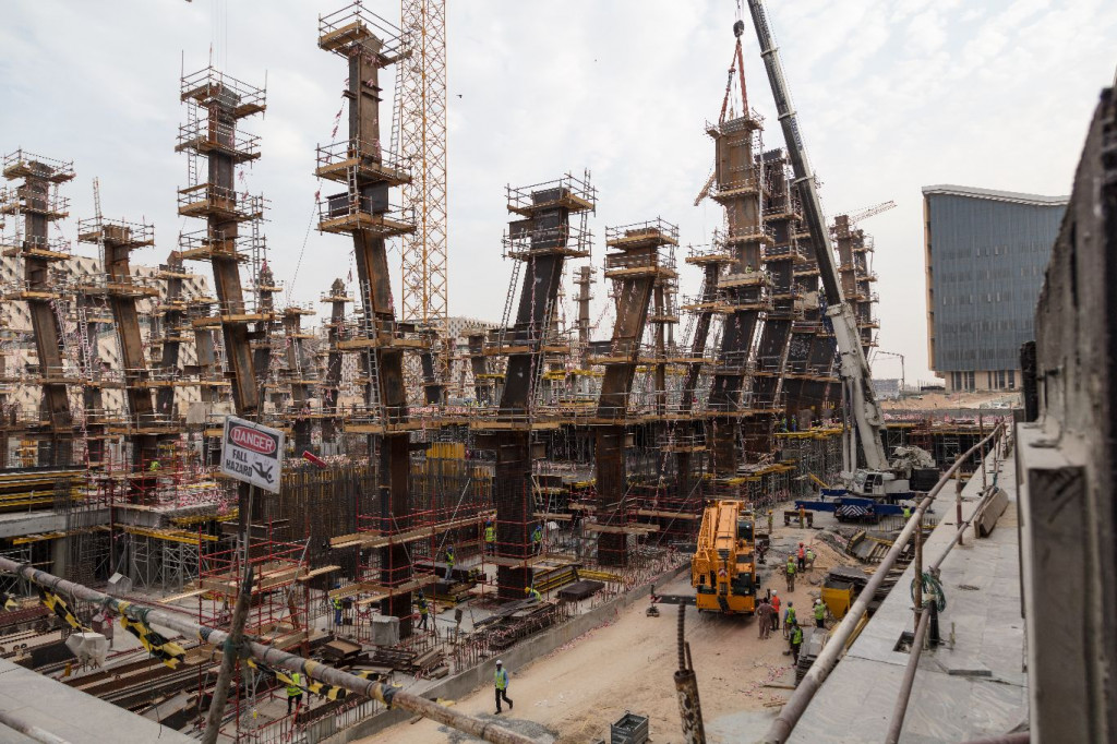 gradilište, kran, radnici