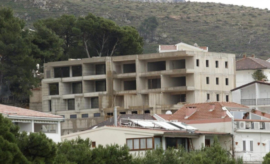 Hotel Tučepi bespravna gradnja