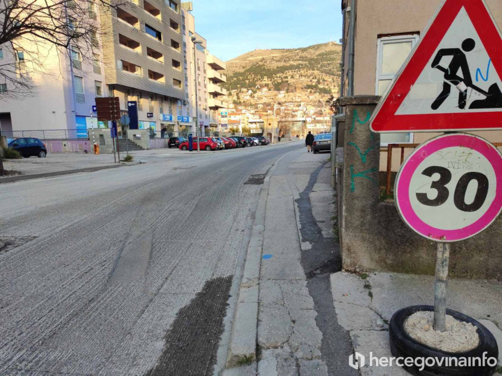 Radovi kružni tok kod autobusnog kolodvora 