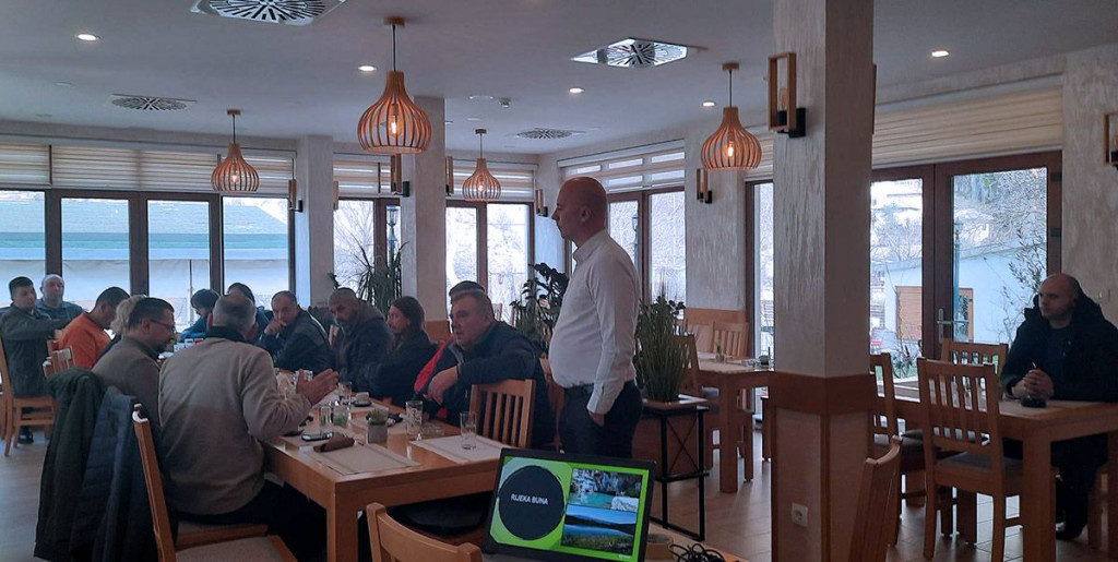 Novi Val rasprava o ribama