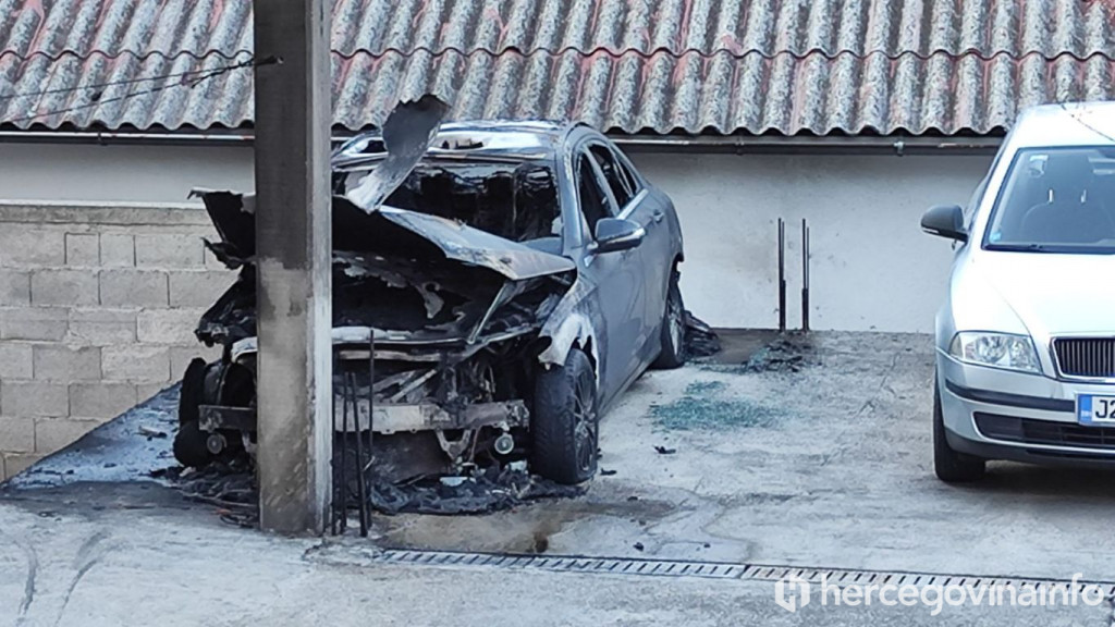 Mostar,zapaljen automobil,Šehovina ,Mercedes