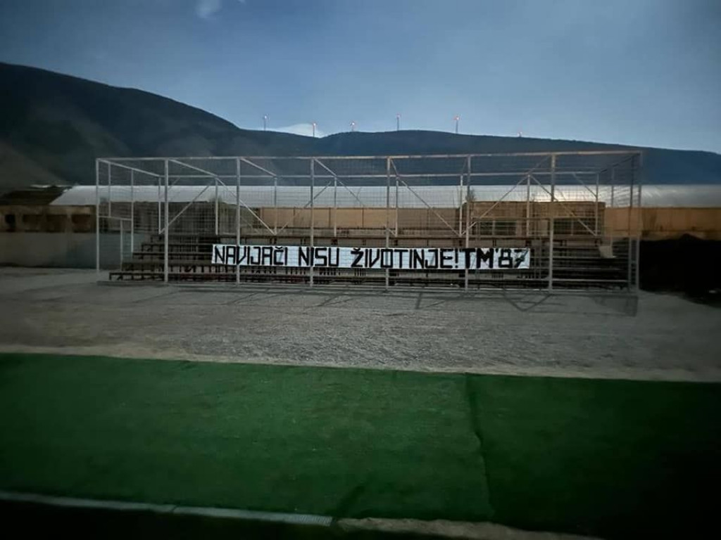 Transparent Manijaka