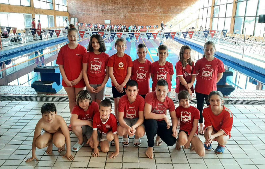 Plivački klub Velež na Sprintko kupu 2023