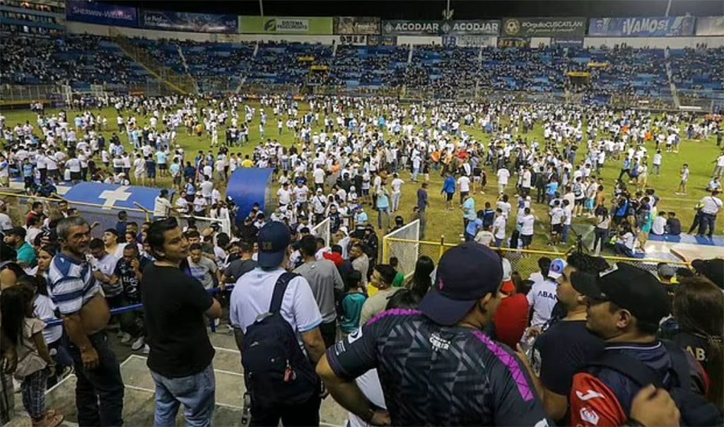Salvador stadion stampedo