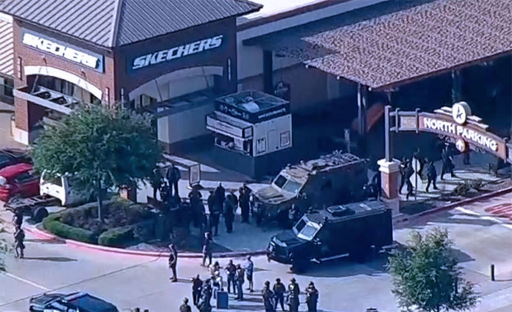 Teksas pucnjava tržni centar