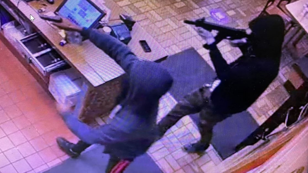 Trebević,pino,pljačka