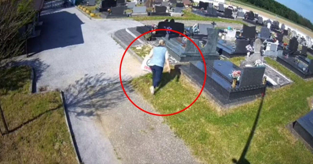 krađa na groblju