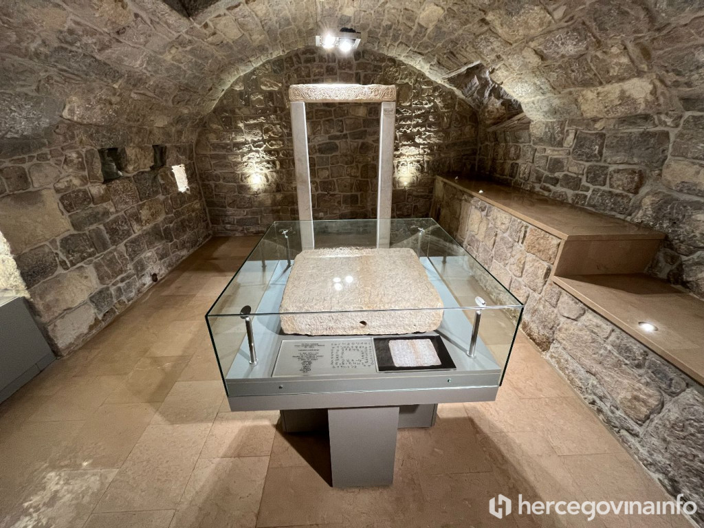 Samostan Humac Humačka ploča