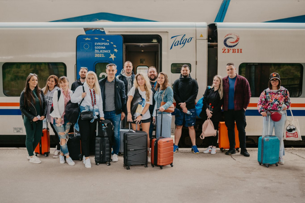 IQOS,Doživi neočekivano,iqos brand