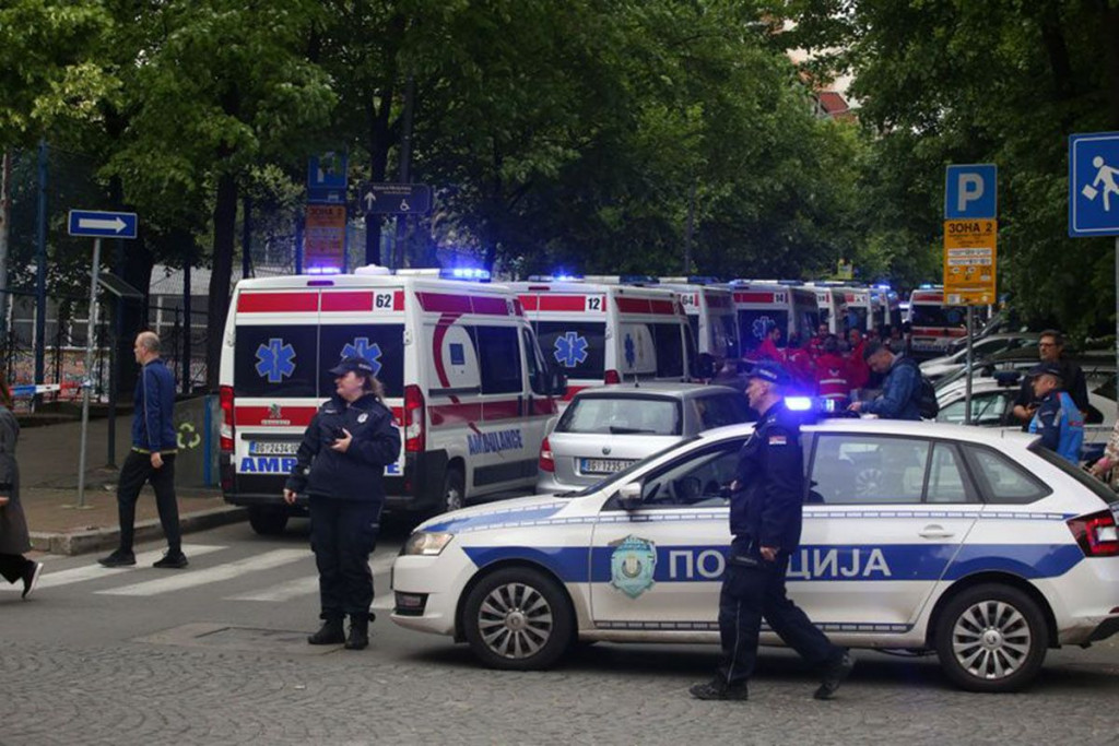 Pucnjava Beograd škola Vladislav Ribnikar