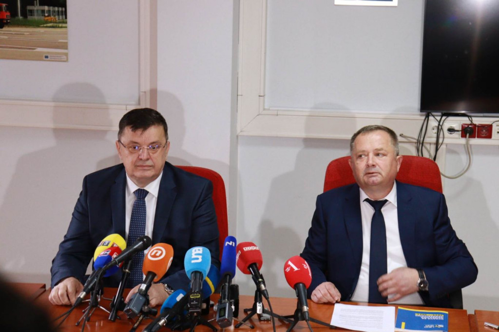 Zoran Tegeltija,Miro Džakula,UNO BiH