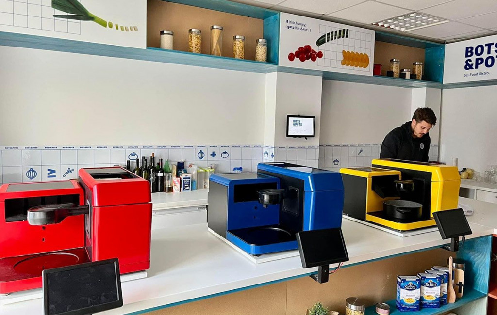 Bots and pots Zagreb