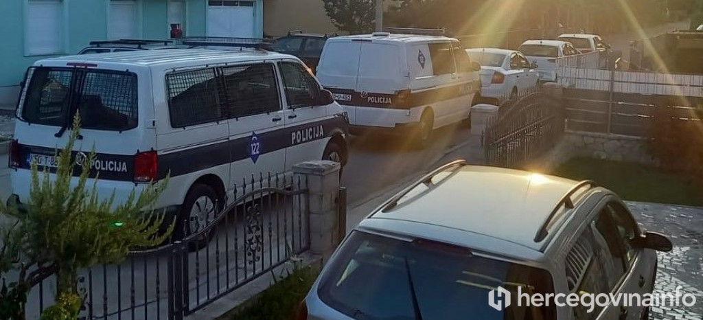 Raštani laboratorij za uzgoj marihuane