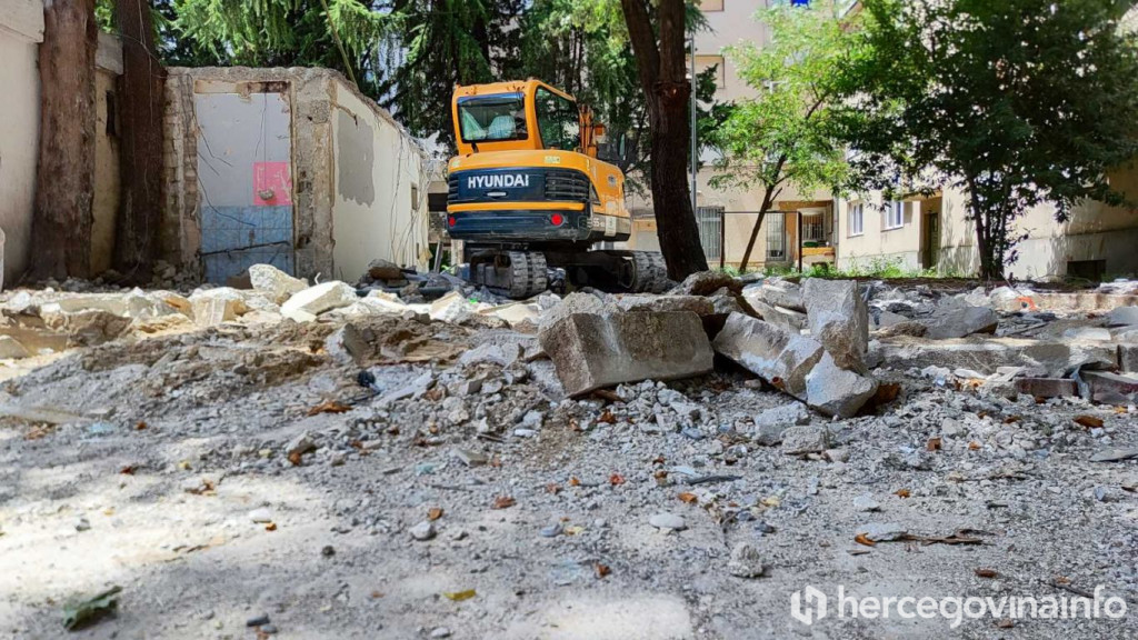 Bespravna gradnja Mostar