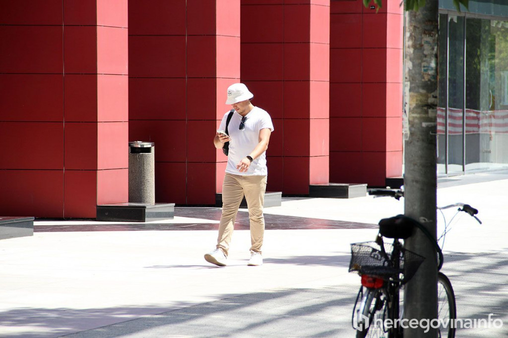 Ljeto vrućina ćelopek sparina