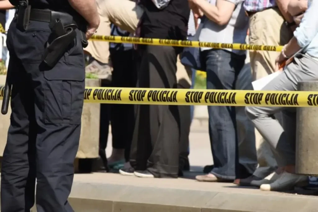 zaštitar,samoubojstvo,banka,policija