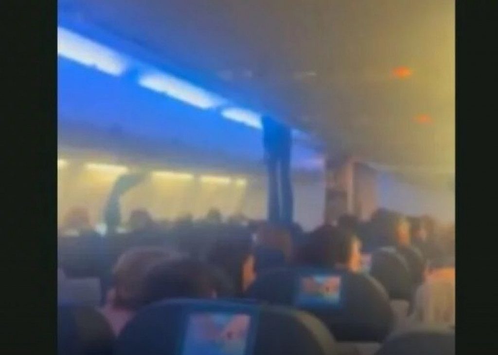 zrakoplov,turbulencije,nevrijeme