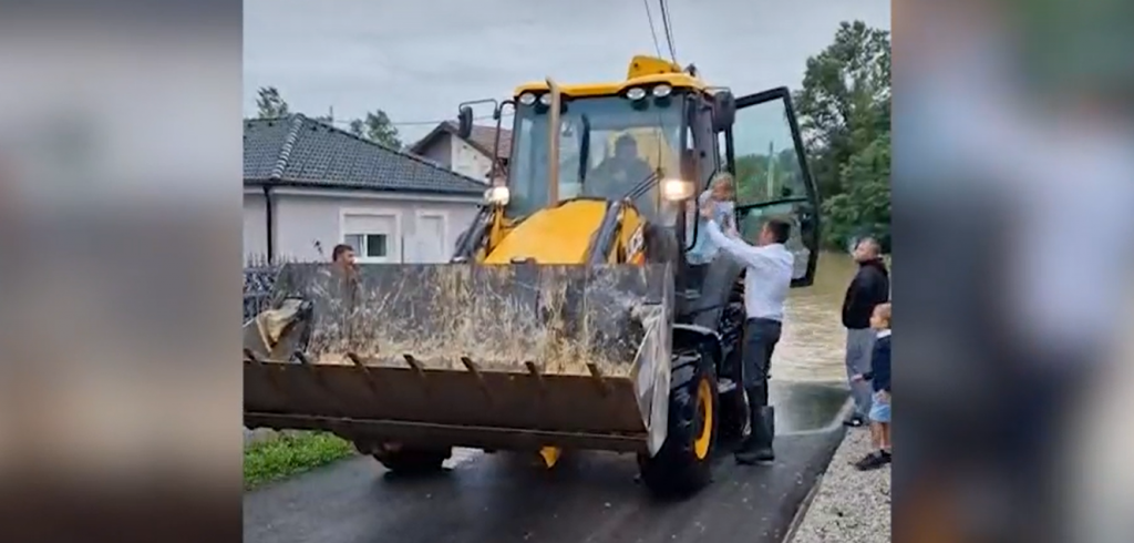 poplava bager krštenje