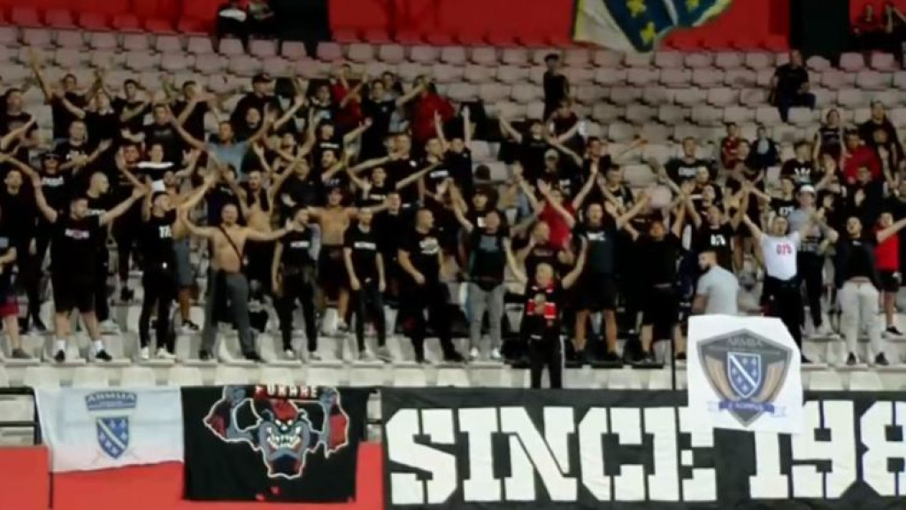 Utakmica Slobode i Željezničara prekinuta zbog zastave Armije BiH