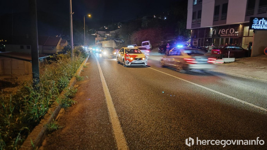 Jedna osoba ozlijeđena u sudaru u naselju Mazoljice u Mostaru 