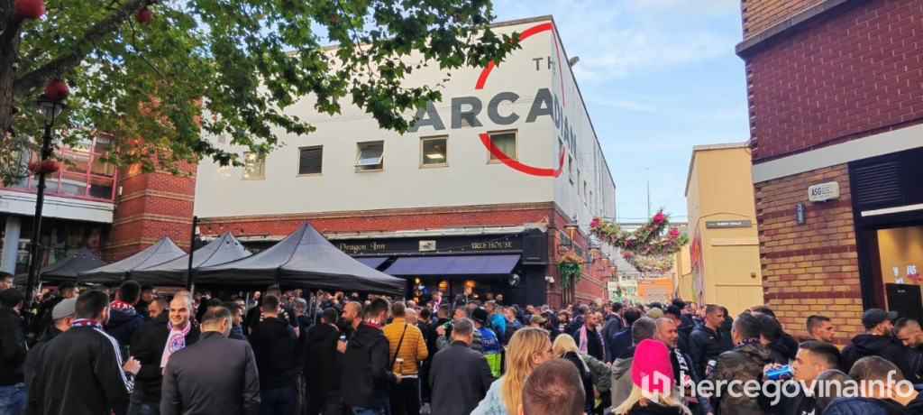 Navijači Zrinjskog Birminghamu