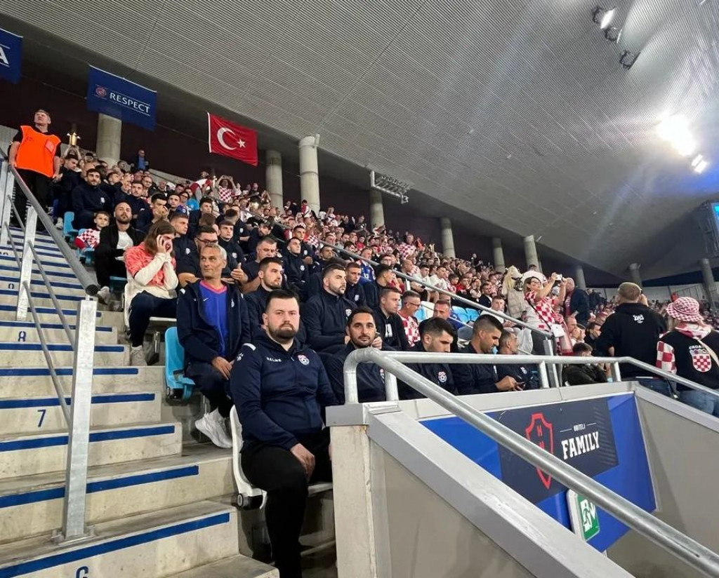 Nogometaši Širokog Brijega bodrili Hrvatsku u Osijeku