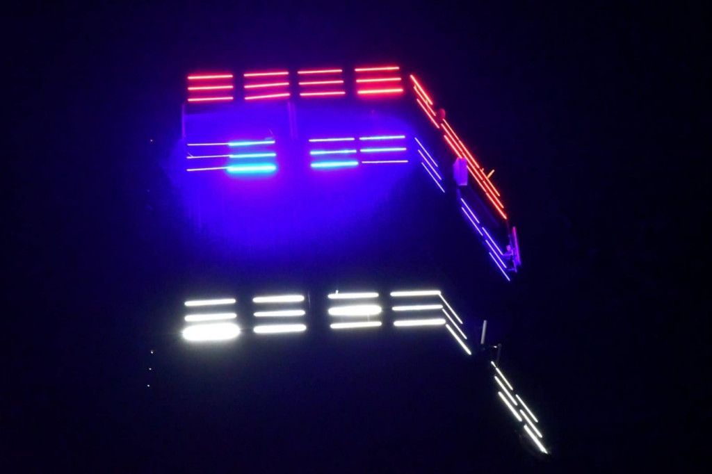 Toranj na Trebeviću u bojama Republike Srpske