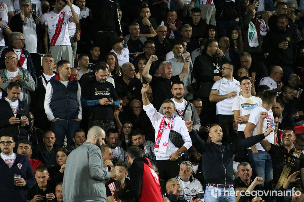 Zrinjski Legia atmosfera