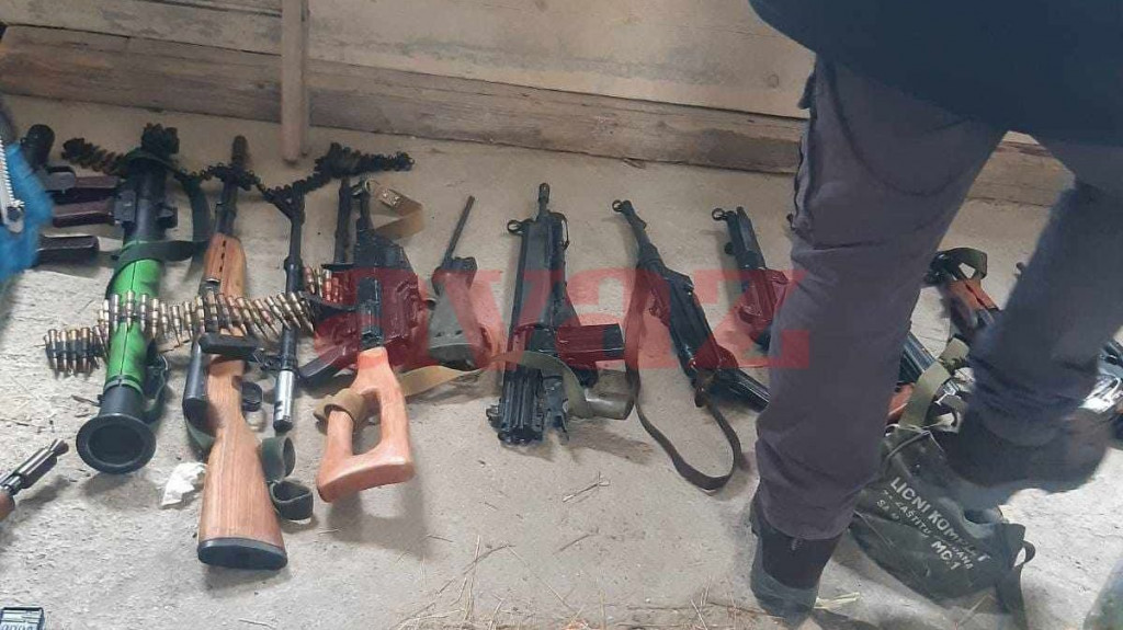 FUP u Mostaru uhitio jednu osobu zbog oružja i droge