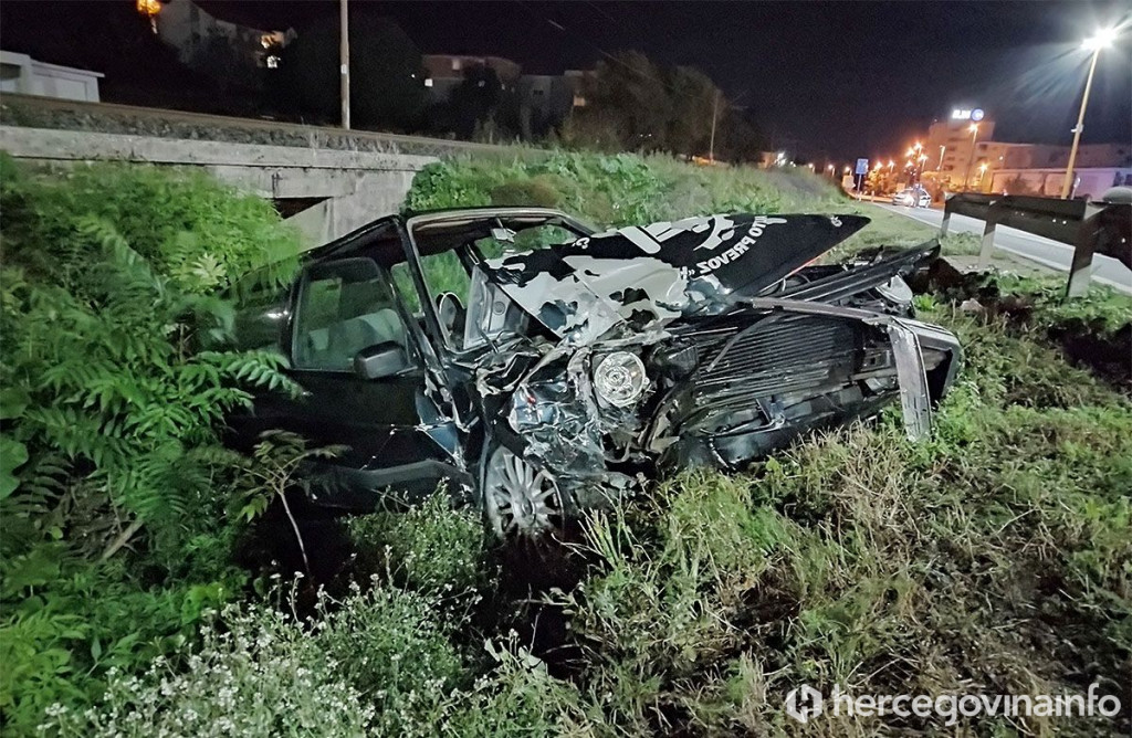 Hifa M17 sudar prometna nesreća