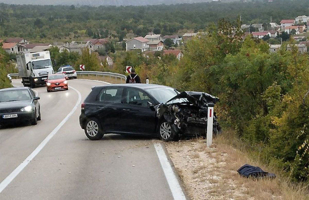 Prometna nesreća Golf Hodovo