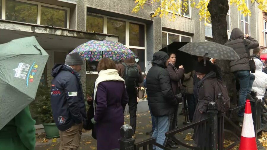 Vladislav Ribnikar prosvjed