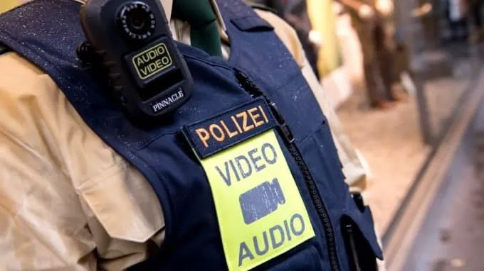 body kamera policija