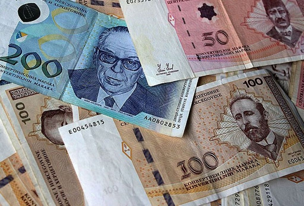 Konvertibilne marke, novac