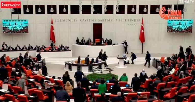 turski zastupnik Hasan Bitmez