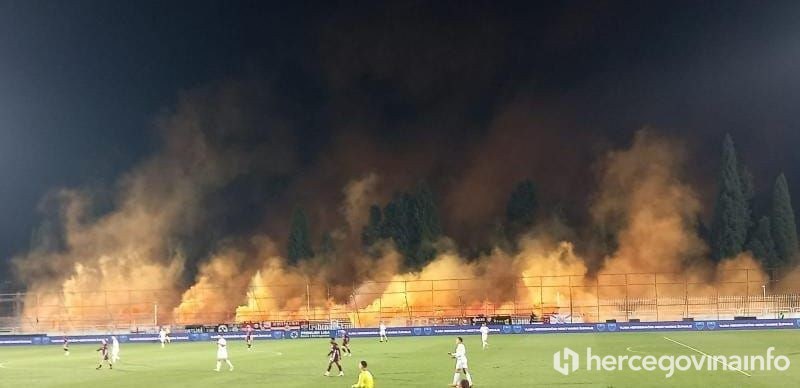 Ultrasi se opraštaju od Stajanja