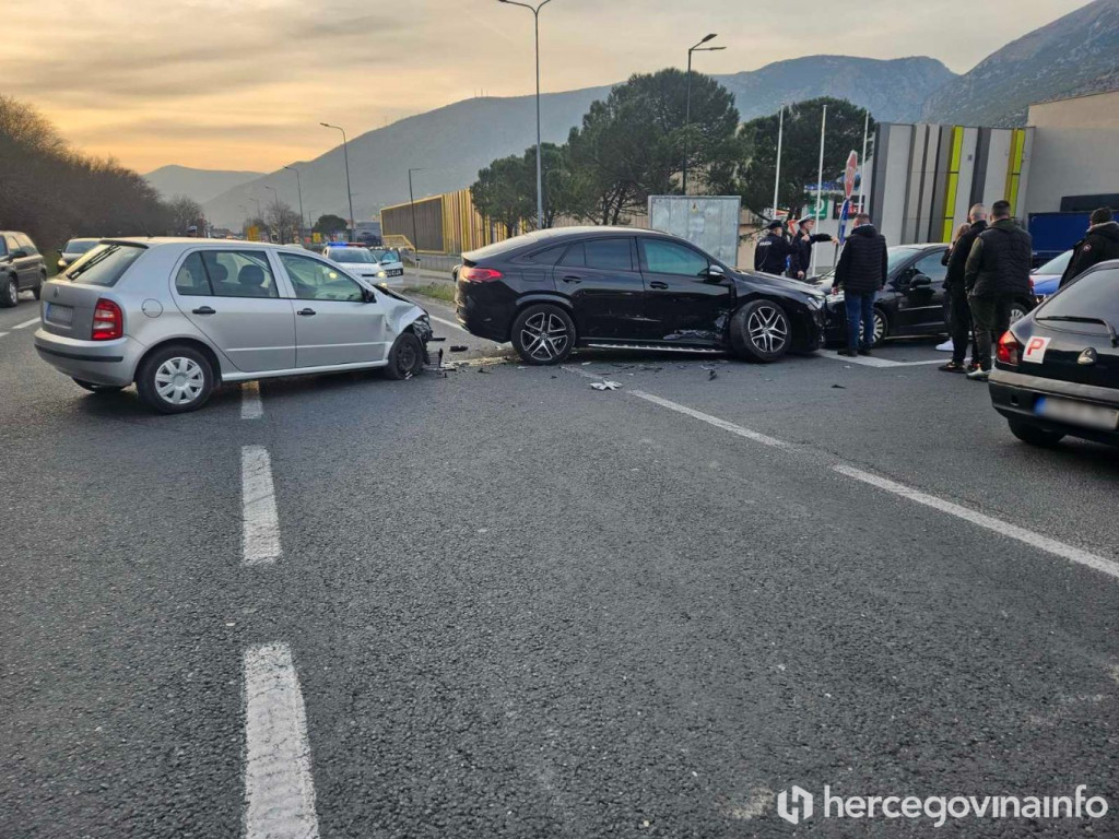Prometna nesreća Bafo naselje