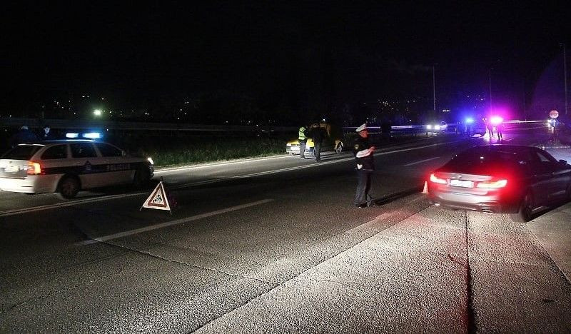 U sudaru vlaka i automobila u Doboju kod Kaknja stradala jedna osoba