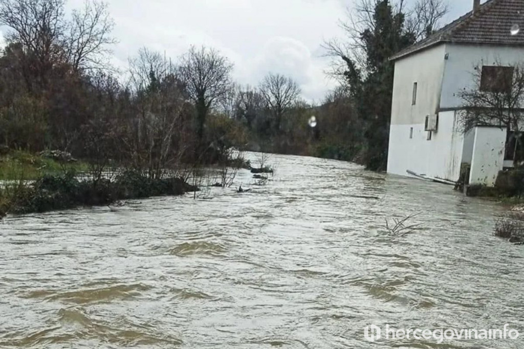 Padaline u Ljubuškom