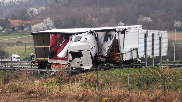 Prometna nesreća A2