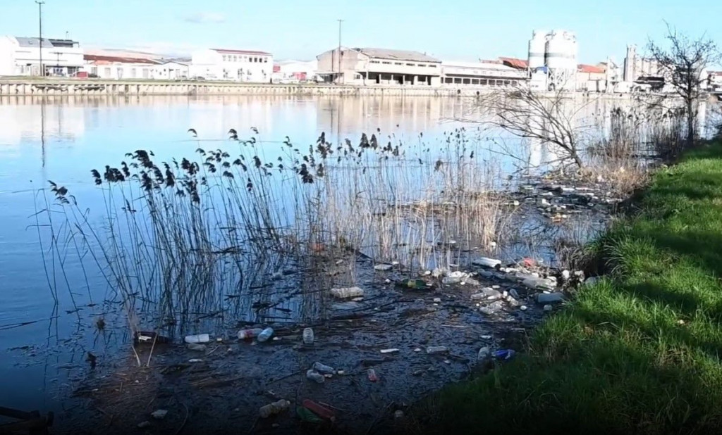 smeće u Neretvi