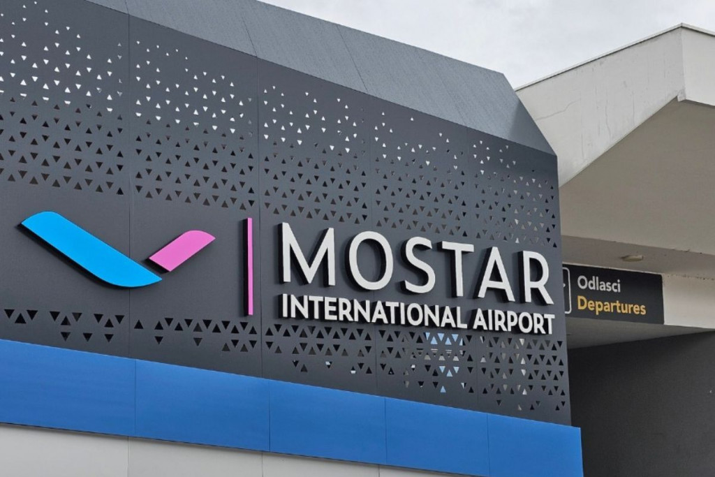 Zračna luka Mostar