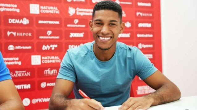 FK Velež pojačanje