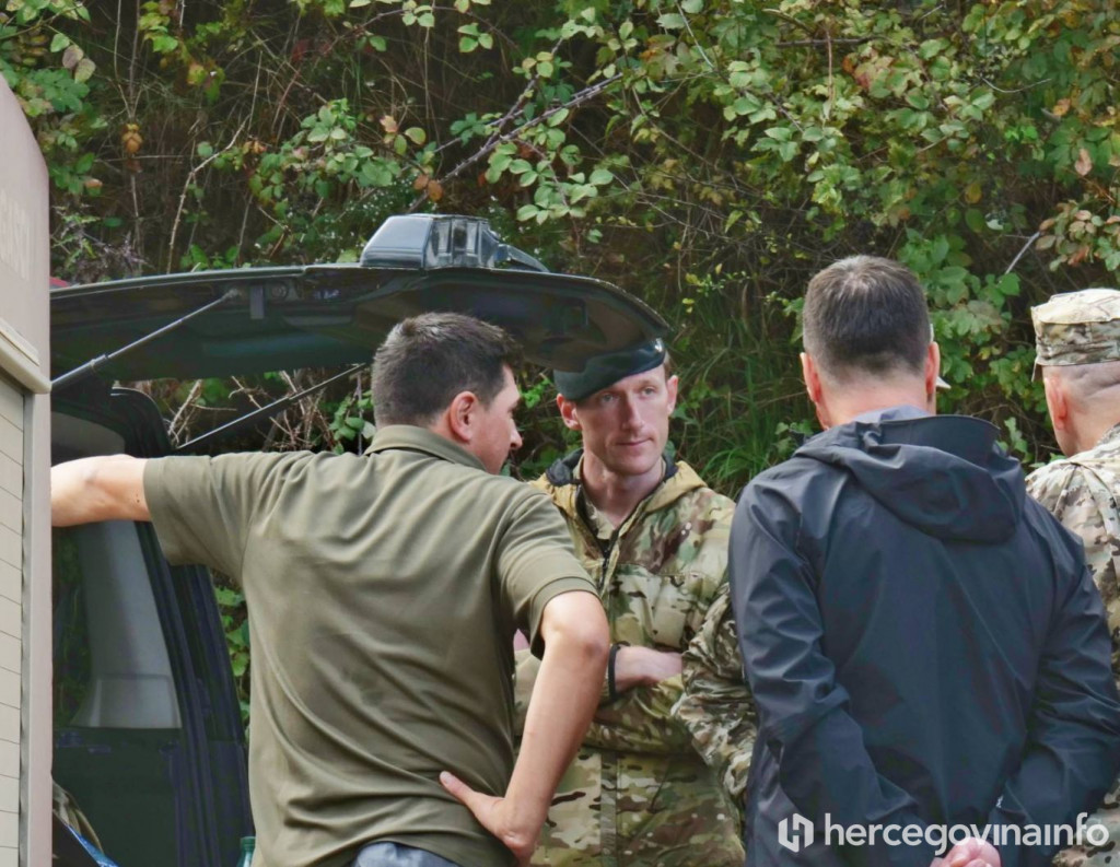 Britanci u Donjoj Jablanici