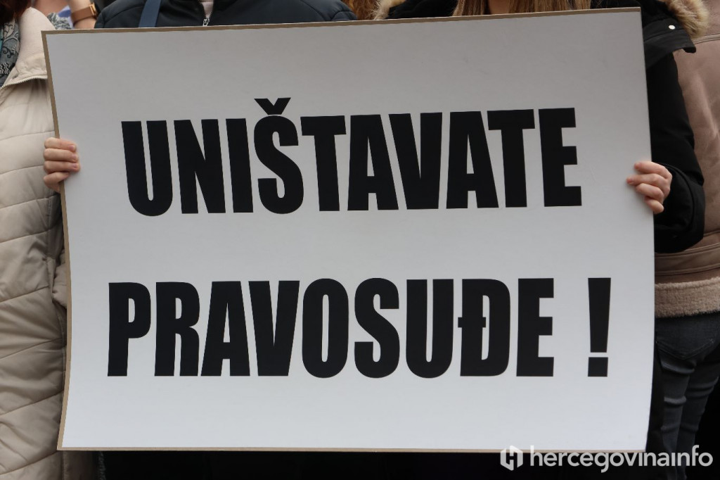 sindikat pravosudni radnici plakati