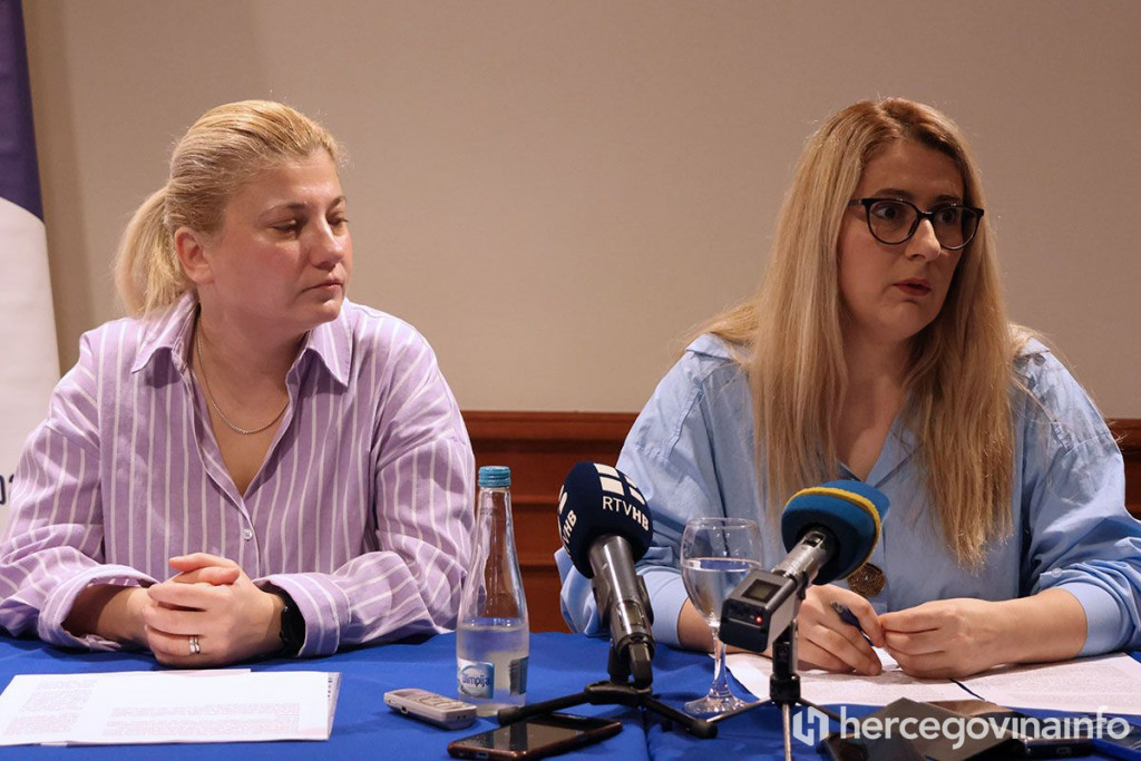 Press konferencija Udruženja 'Dignitet'