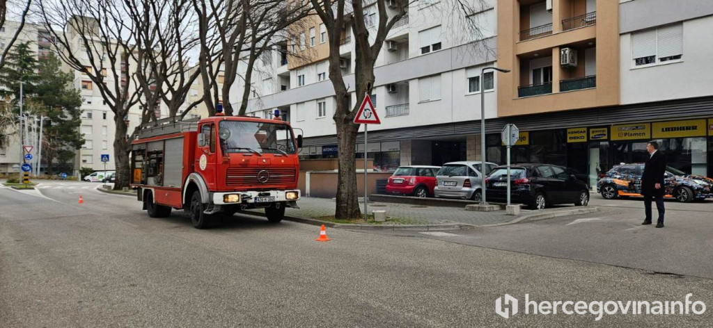 Izgorjeli automobili Mljekara